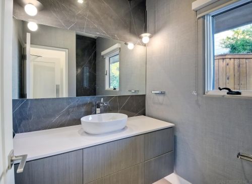 621 San Elijo St, San Diego CA  92106-3413 exterior