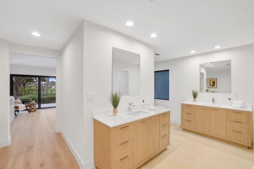 4315 Lakewood Dr, Delray Beach FL  33445-9004 exterior