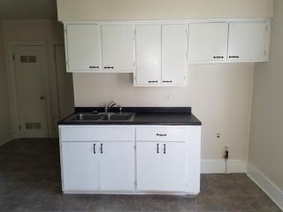 79 Cherry St, London OH  43140-1304 exterior