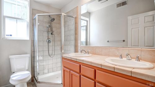 2959 Bay Village Ave, Santa Rosa CA  95403-2493 exterior