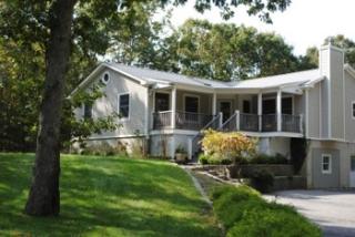 1469 Majors Path, South Hampton NY  11968-2418 exterior
