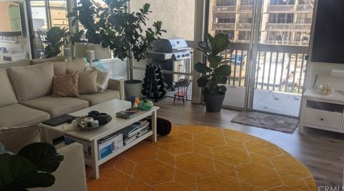 6237 Marina Pacifica Dr, Long Beach, CA 90803-3812