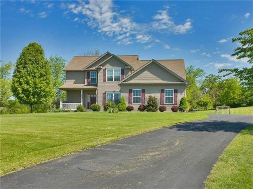 3005 Shire Ct, Claridge, PA 15623-1941