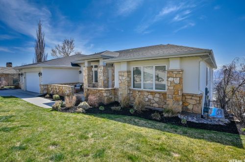 913 Sandhurst Dr, Salt Lake City, UT 84103-2237