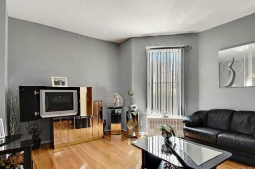 269 Rich Ave, Mount Vernon NY  10550-1511 exterior