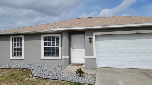 420 20th Ave, Cape Coral, FL 33993-7558