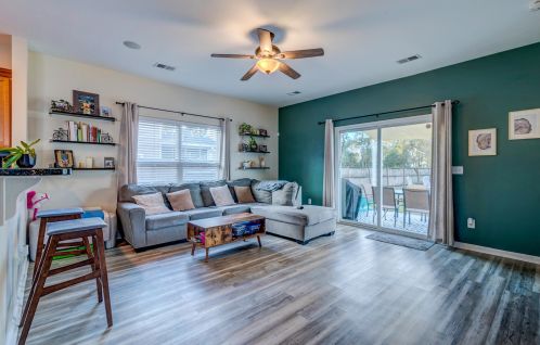 1528 Thoroughbred Blvd, Johns Island SC  29455-8520 exterior