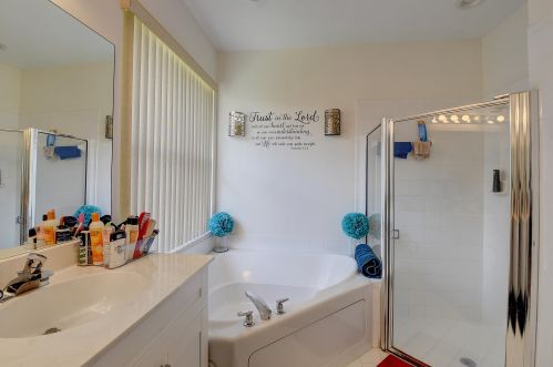 2464 Coral Trace Pl, Delray Beach FL  33445-3425 exterior