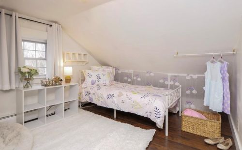 50 Mill Pond Rd, North Kingstown RI  02852-6002 exterior