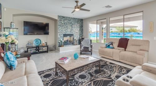 18415 Prt Royale Ln, Sun City AZ  85379-4720 exterior