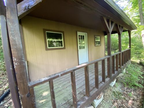 8235 Woodcreek Dr, Florence KY  41042-9119 exterior