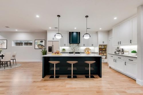 9003 Frst Hl Blvd, Dallas TX 75218-3633 exterior