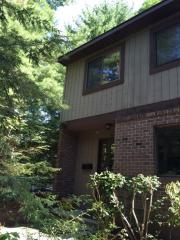 102 Ridgewood Ter, Albany, NY 12203-5305