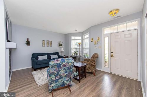 113 Dresher Woods Dr, Dresher PA  19025-1521 exterior