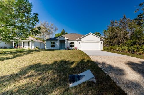 8645 100th Ct, Vero Beach, FL 32967-3367