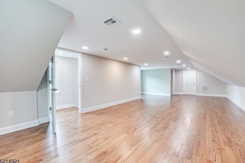 421 River Rd, Rahway NJ  07065-4203 exterior