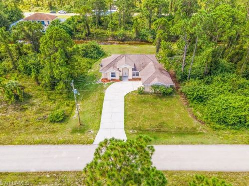 1128 Craft St, Lehigh Acres, FL 33974-5518