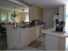 310 Skye Island Dr, Endicott, NY 13760-2760