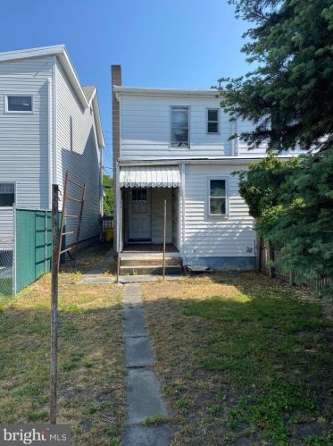 129 Willow St, Schuylkill Haven, PA 17972-1131