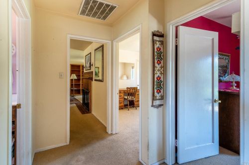 660 Hawthorne Ln, Willits CA  95490-3321 exterior