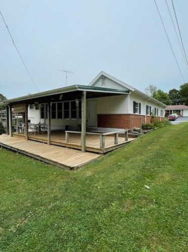 135 Greystone Dr, Fairfax OH  45133-1537 exterior