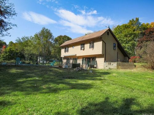 391 Union School Rd, Middletown NY  10941-5007 exterior