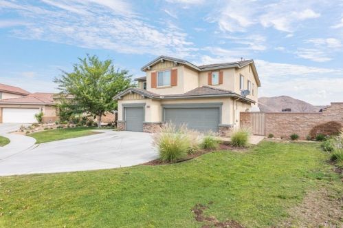 34200 Nandina Ct, Lake Elsinore CA  92532-2954 exterior