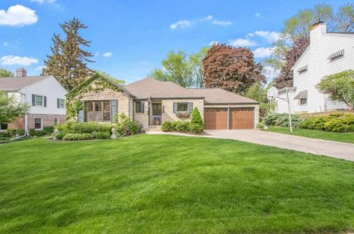 254 Miramar Dr, Green Bay, WI 54301-1954