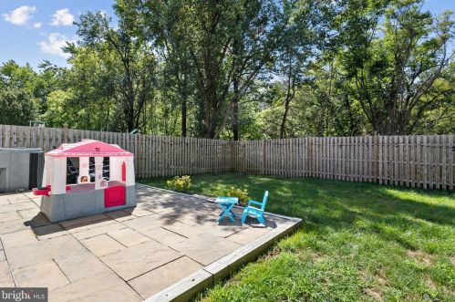 144 Sandhurst Dr, Mount Laurel NJ  08054-6213 exterior