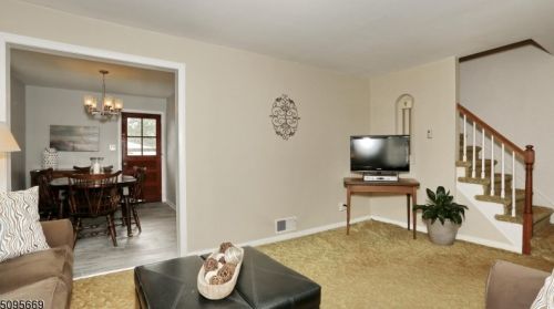 77 Bryant Ave, Bloomfield NJ  07003-5403 exterior