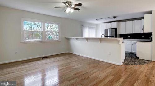 13404 Nickleson Dr, Woodbridge VA  22193-4131 exterior