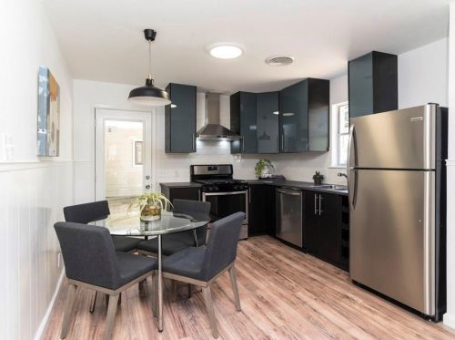 7311 Eastcrest Dr, Austin TX  78752-2452 exterior