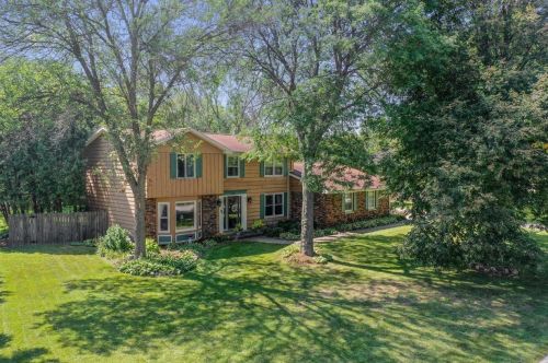 712 Bordeaux Rue, Green Bay, WI 54301-1430