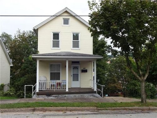 641 Wylie Ave, Jeannette, PA 15644-2460