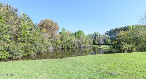 8 Waccamaw Way, Beaufort SC  29906-6002 exterior