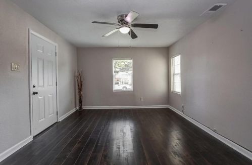 3316 Townsend Dr, Fort Worth, TX 76110-3720