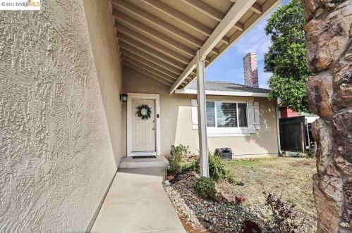 25 Mori Ct, Oakley, CA 94561-2123