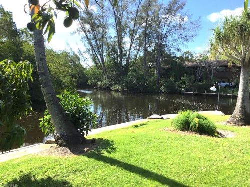 1550 13th Ave, Naples, FL 34102-3418