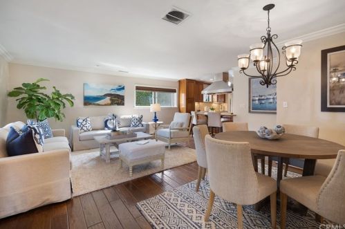 715 12th St, Huntington Beach, CA 92648-3429