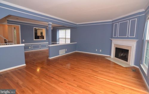 2620 Miranda Ct, Woodbridge VA  22191-5143 exterior