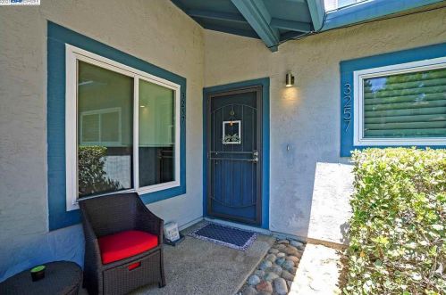 3257 Monika Ln, Hayward, CA 94541-3466