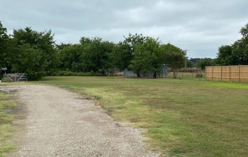3220 Vinson Rd, St Paul, TX 75098-6357