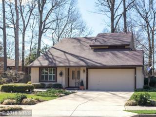 10413 Nellie White Ln, Fairfax, VA 22032-3820