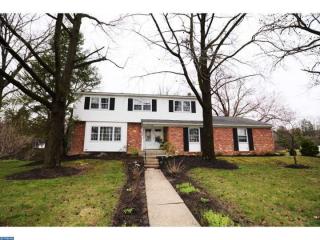 530 Gordon Dr, Yardley, PA 19067-3804