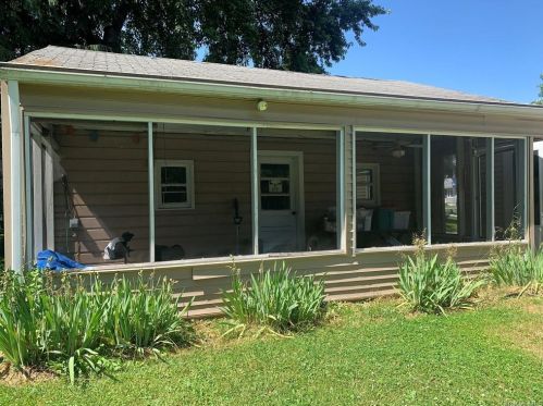 43 Van Wyck Dr, Poughkeepsie NY  12601-1518 exterior