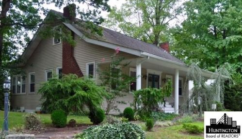 75 Kings Hwy, Huntington, WV 25705-3619
