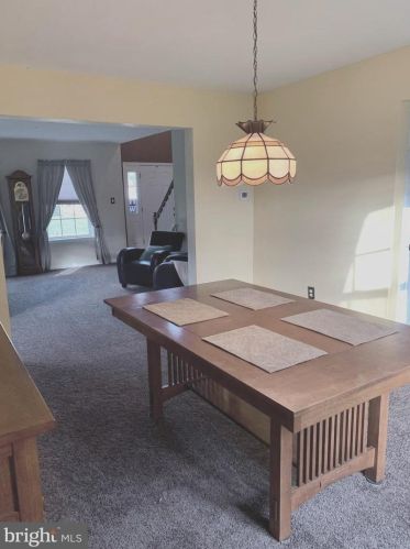 101 Stoneridge Pl, Bear DE  19701-1952 exterior