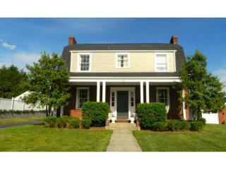 1608 Crescent Dr, Kingsport, TN 37664-2260