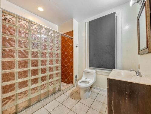 2142 Perrysville Ave, Pittsburgh PA 15214-1544 exterior