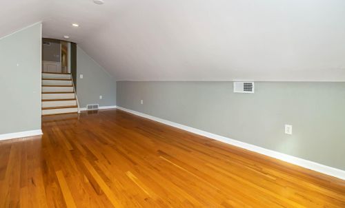 817 Rosewood Dr, Covington KY 41017-1385 exterior